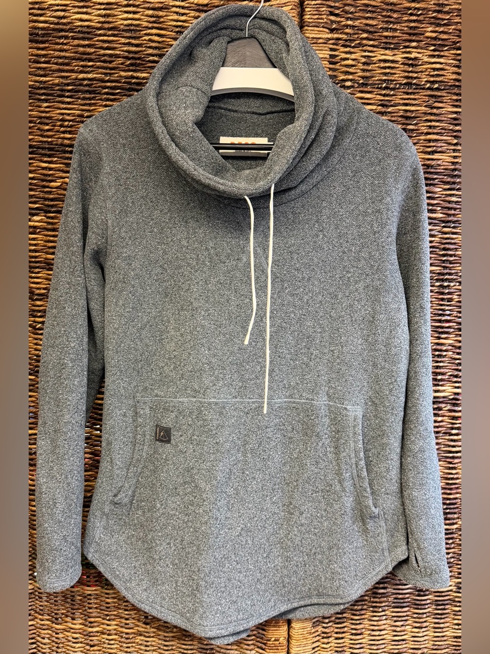 Deso- Tallac, Charcoal Gray Cove Pullover Hoodie- XLarge, Made‎ in USA